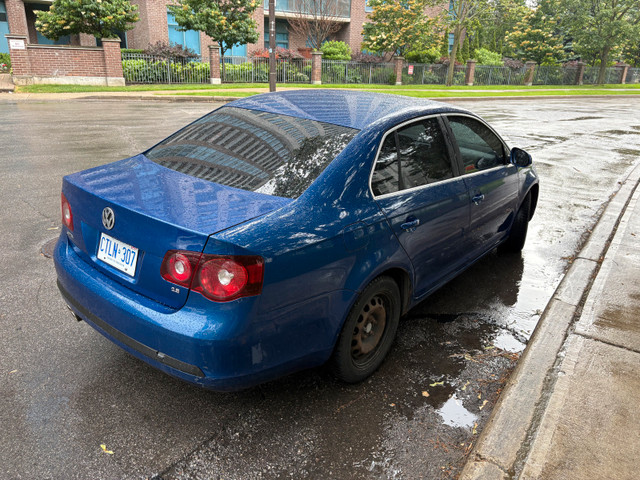 2008 vw jetta in Cars & Trucks in City of Toronto - Image 2