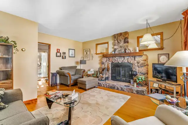 Charming 3 Bedroom Home For Sale! in Houses for Sale in Prince Albert - Image 3