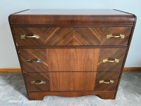 Antique 3 drawer dresser in excellent shape