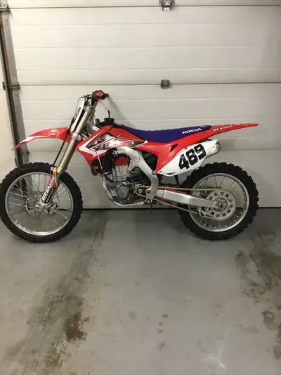 Bought in 2023 and rebuilt .Ride around 15 hours after rebuild New disc brake and pad New steal fron...