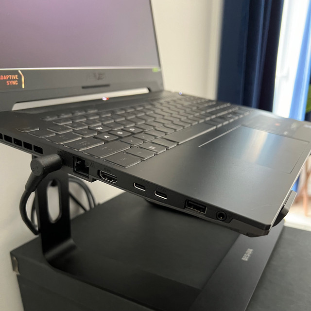 Asus Tuf 15,6´´ gaming laptop i7 12700H RTX4070 RAM 64GB SSD1TB dans Portables  à Longueuil/Rive Sud - Image 2