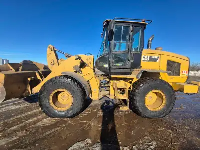 2013 cat 924k loader . 7000hrs has 3rd function . Everything works as it should looking to upgrade....