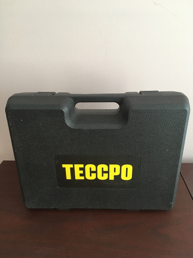 TECCPO 78201 JIG SAW / JIGSAW POWER TOOL - BARELY USED in Power Tools in Belleville - Image 2