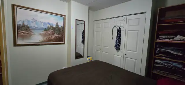 Downtown 1 BR furnished, utilities incl. Near Black st stairs in Long Term Rentals in Whitehorse - Image 8