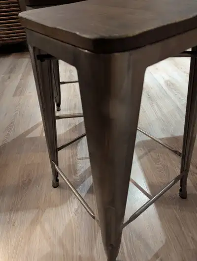BEAUTIFUL CONDITION - Set of Two Industrial Metal and Wood Counter Height Stools. Perfect for a coun...