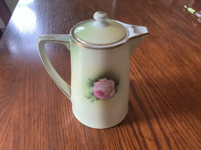 Tea pot antique64840217583361121