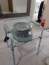 FOLDING STOOL  COMMADE  (  MOVING SELL )