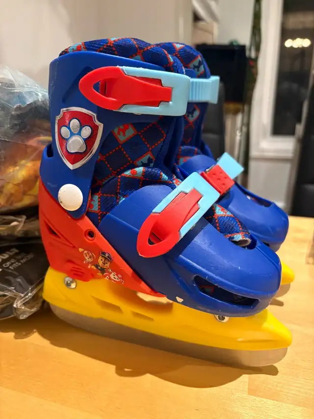 Paw Patrol Skates - adjustable sizes Y8-Y11 in Skates & Blades in City of Toronto - Image 6
