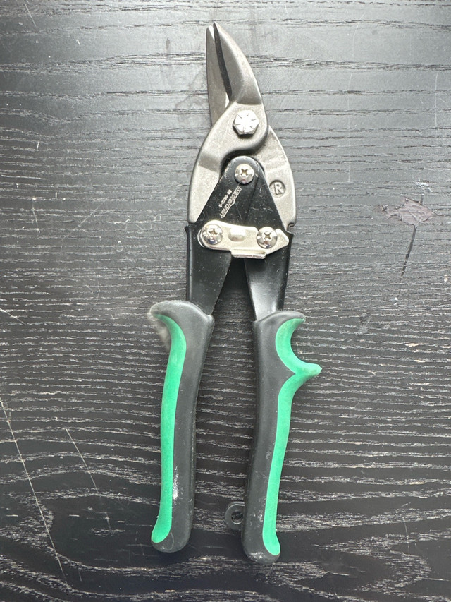 Mastercraft Clippers /Shears  in Outdoor Tools & Storage in Oakville / Halton Region