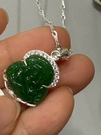 Sterling silver necklace with jade budda pendant 