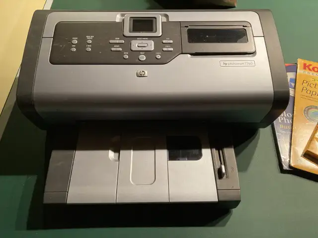 HP Photosmart 7760 Colour Printer in Printers, Scanners & Fax in Ottawa - Image 2