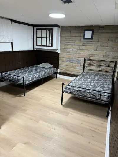 Only for female students. All utilities included close to bus stop. For contact call 6477190425 Addr...