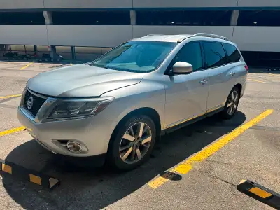 Full Option, 3.5L 6CYL Gasoline Engine, Automatic Transmission, AWD, Leather Seats, Front and Back H...