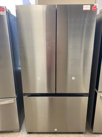 *NEW OPEN BOX* SAMSUNG 36” full depth fridge w/ beverage centre