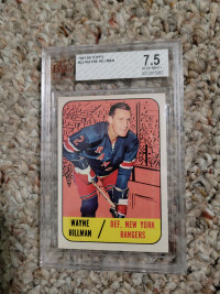 Graded 1967-68 Wayne Hillman hockey card 