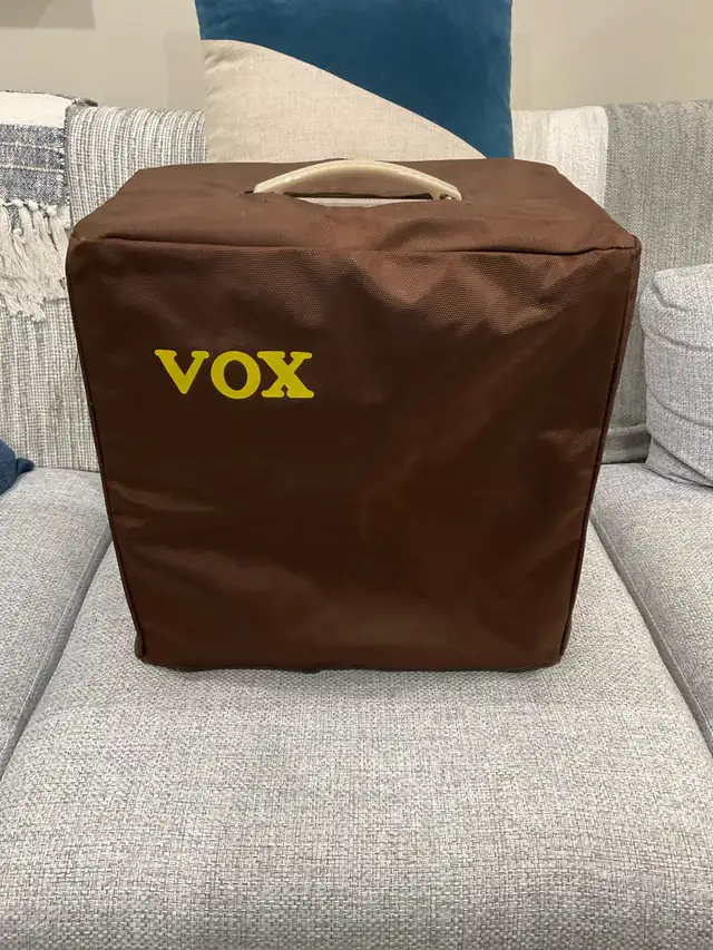 Vox AC4HW1 Hand Wired Amp in Amps & Pedals in City of Toronto - Image 6