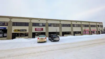 Size: 110 sq ft Lease Rate: $675/month (1-year lease) Floor: 2nd Floor Special rate of half off for...