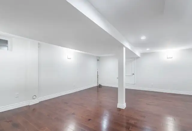East York Basement for Rent in Long Term Rentals in City of Toronto - Image 4