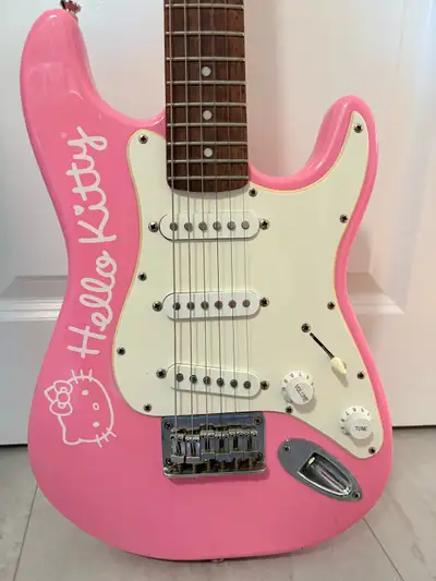 squier mini hello kitty guitar , View more