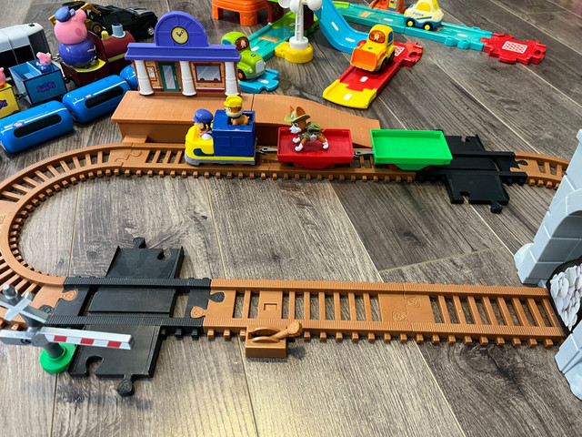 Children’s Toys - Trains, Tracks, Airport, Cars in Toys & Games in Saint John - Image 2