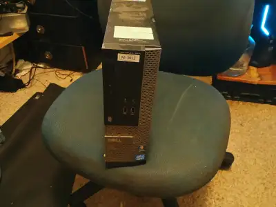 Dell Optiplex 3010-D - Windows 7, View more