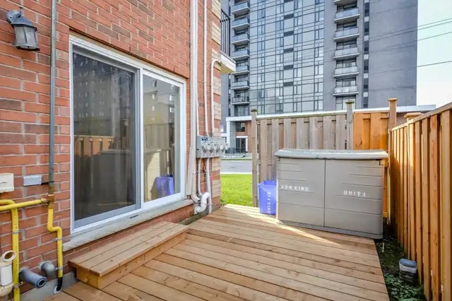 Student Rentals for September  (All-Inclusive,Close to UW ,WLU) in Long Term Rentals in Kitchener / Waterloo - Image 7