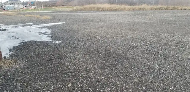 PRIVATE PARKING AND STORAGE-MILTON in Storage & Parking for Rent in Oakville / Halton Region - Image 3