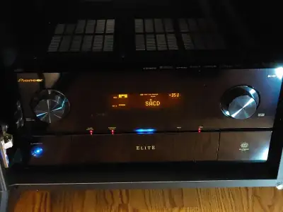 Pioneer Elite SC-25 4.0 Surround SACD / DVD System, View more