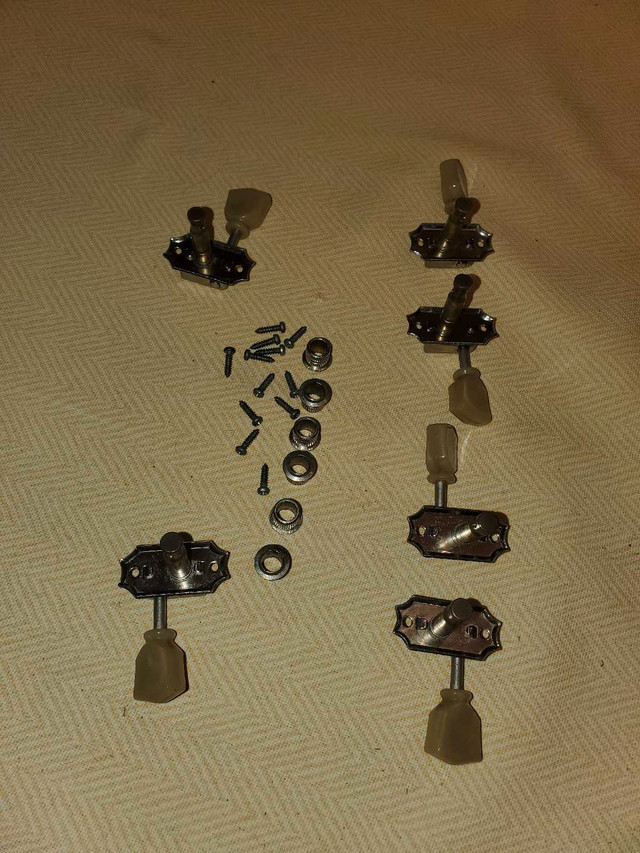 PRS Core vintage tuner set in Guitars in Winnipeg - Image 4