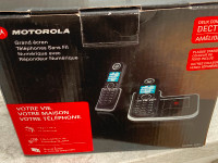 Téléphone Motorola L802