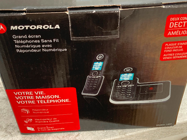 Téléphone Motorola L802 dans Téléphones résidentiels et répondeurs  à Longueuil/Rive Sud