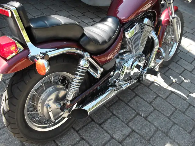For sale Suzuki Intruder 750cc in Sport Bikes in Woodstock - Image 7