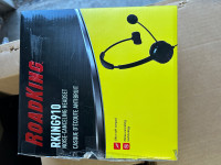  Noise cancelling headset