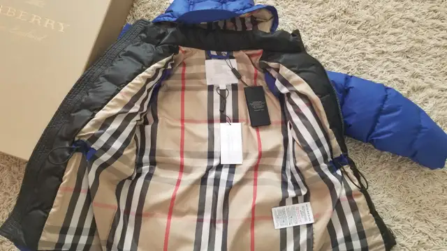 Burberry Children Down-filled Hooded Puffer Jacket *Brand New* in Kids & Youth in Markham / York Region - Image 6
