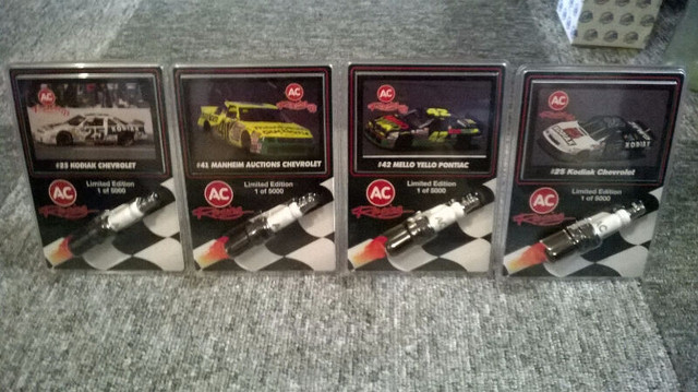 1993/1994 NASCAR AC Delco Racing spark plugs - set of 11 in Arts & Collectibles in Cole Harbour - Image 3
