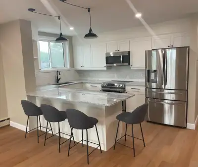 4-Bedroom Student Apartment - Available July 1
