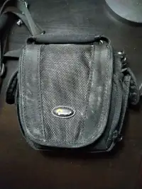 Lowerpro edit 100 camera carrying case pouch