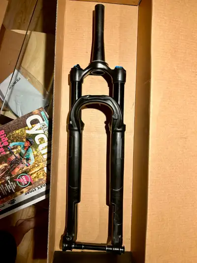 Fox StepCast 32 Suspension Fork - 100 mm - pending sale, View more
