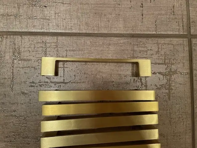 6 Various Kinds of Pulls and Knobs428820866773166080