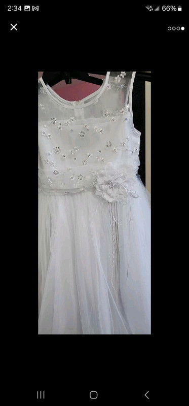 Very beautiful white dress for first communion or a party .new dans Enfants et jeunesse  à Ouest de l’Île