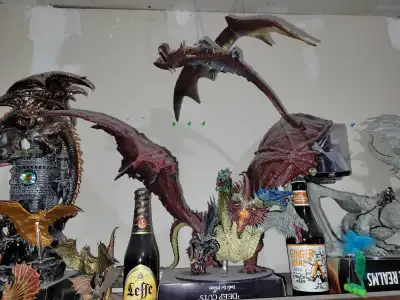 Dungeons and Dragons Gargantuan Tiamat, View more