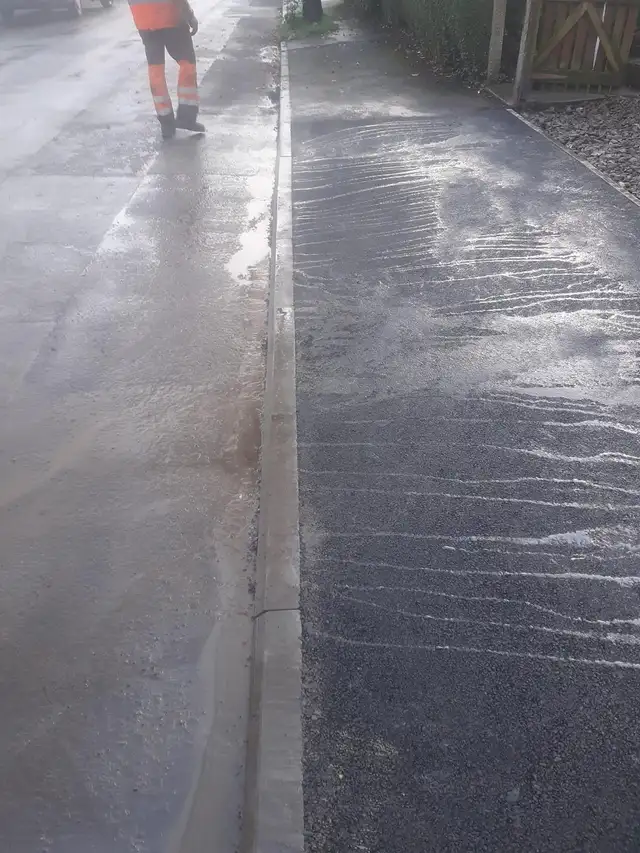 Asphalt Driveways – 5 Yr Guarantee – No Deposit – Free Quote62866659843969121