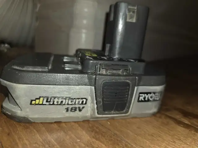 Ryobi one+ 18v lithium battery. in Power Tools in Calgary - Image 3