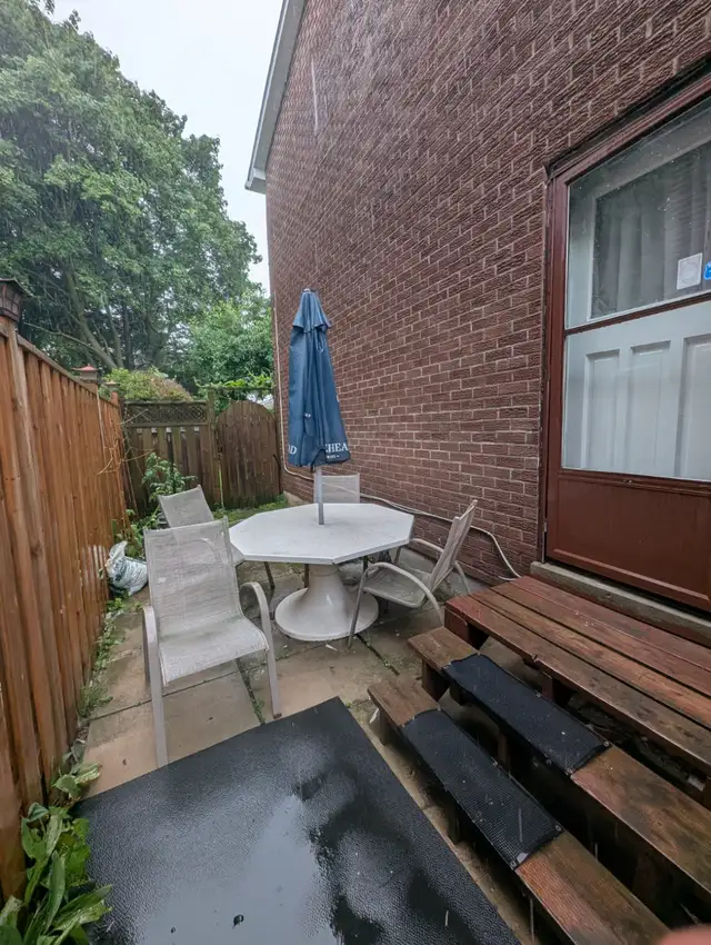$1,400 - 1 Bedroom Basement Apartment for Rent in Pickering in Long Term Rentals in Oshawa / Durham Region - Image 2