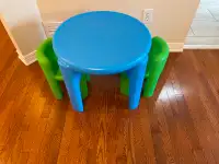 Little tikes kids table and chairs