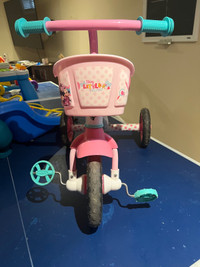 Huffy Minnie Mouse Tricycle 