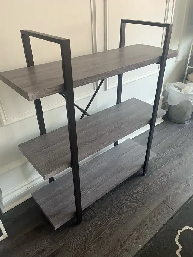 3-shelf bookcase in Bookcases & Shelving Units in Mississauga / Peel Region - Image 3