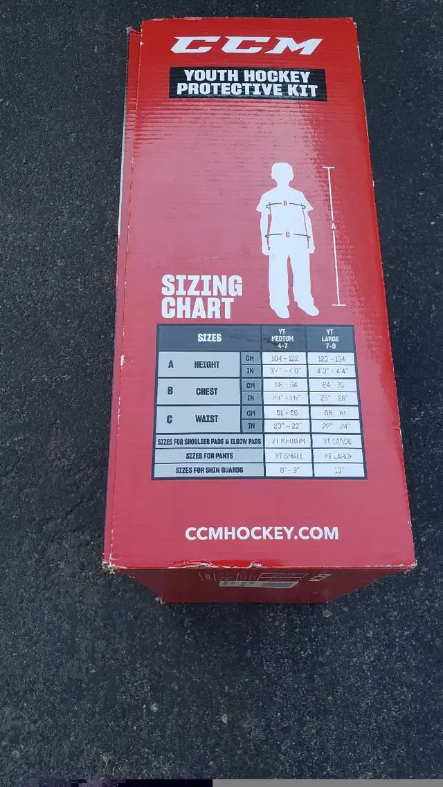 Brand New Kids CCM Hockey Equipment Bundle Medium and Large size in Hockey in Barrie - Image 5