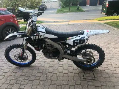 Yamaha yz450f with 54hours on it 2 hours on rebuild, starter, and forks Comes with extra Hinson clut...