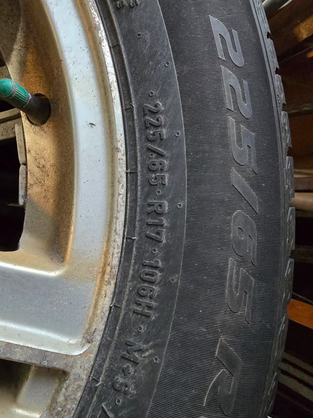 Pirelli Ice Zero winter tires 225/65/17 on aluminum wheels. in Tires & Rims in Ottawa - Image 4